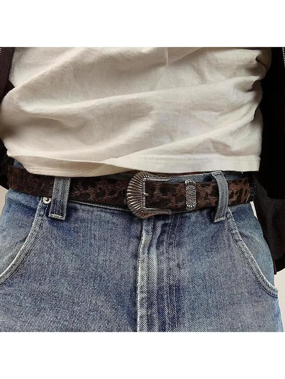 Vintage y2k Cyber style Brown Cheetah Fur American Western boho indie belt